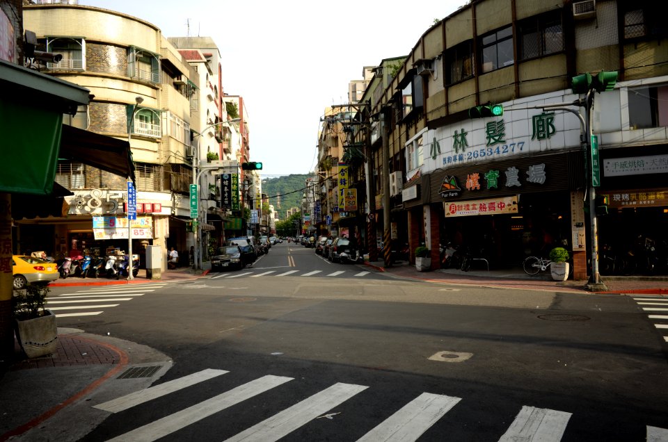 Junction of Yuchen Street and Tongde Road 20140817a