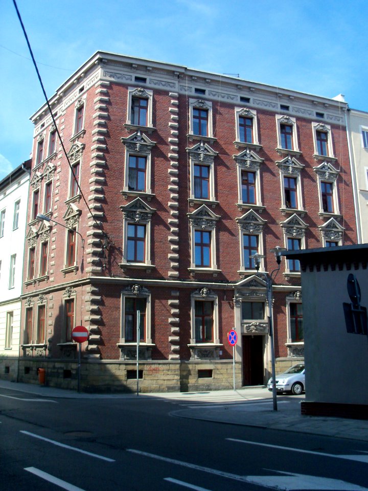 Katowice - Building on Starowiejska Street 13 (1)