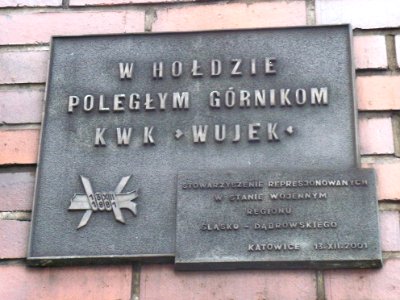 Katowice pomnik górników kopalni Wujek 25