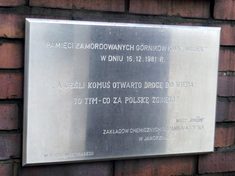 Katowice pomnik górników kopalni Wujek 15