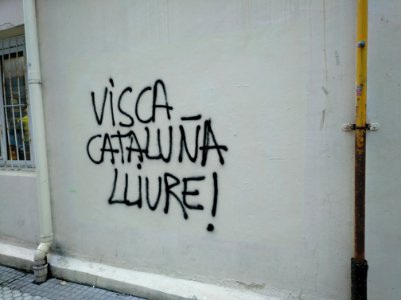 Kataluniaren aldeko pintadak - Donostia