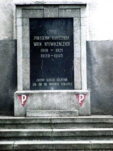 Katowice Piotrowice - Plaques on school' building