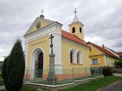 Kaple v Tchořovicích (Q80460089)