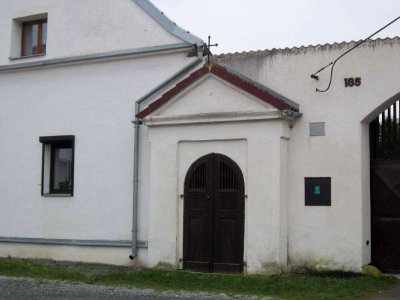 Kaple v Liticích v ulici V Úhlu (Q66051245)