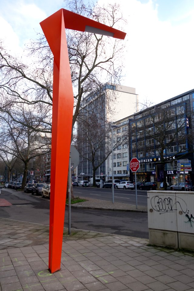Neue Kranich-Leuchten auf der Immermannstraße. Japanviertel, Düsseldorf (08)