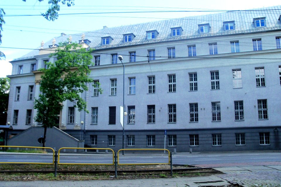 Katowice - Court house on Korfantego Street (2)