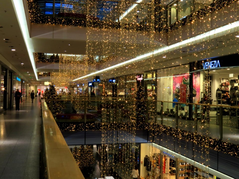 Galeria Krakowska 03