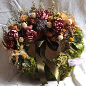 Funeral wreath 09 27 1454u