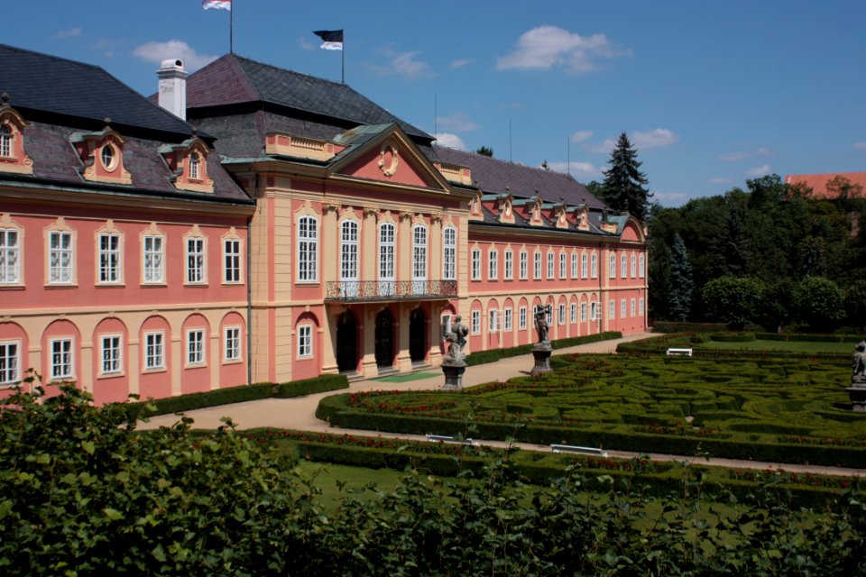 French garden (Dobříš) 1676