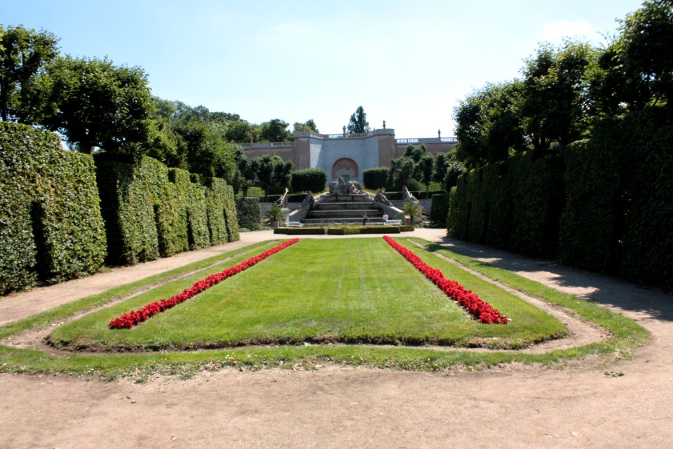 French garden (Dobříš) 1694