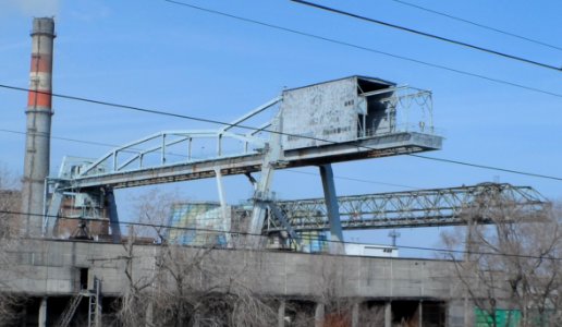 Gantry cranes at CHPP-2 (01)