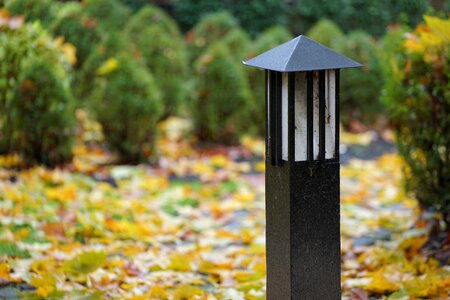 Grove maple street lamp