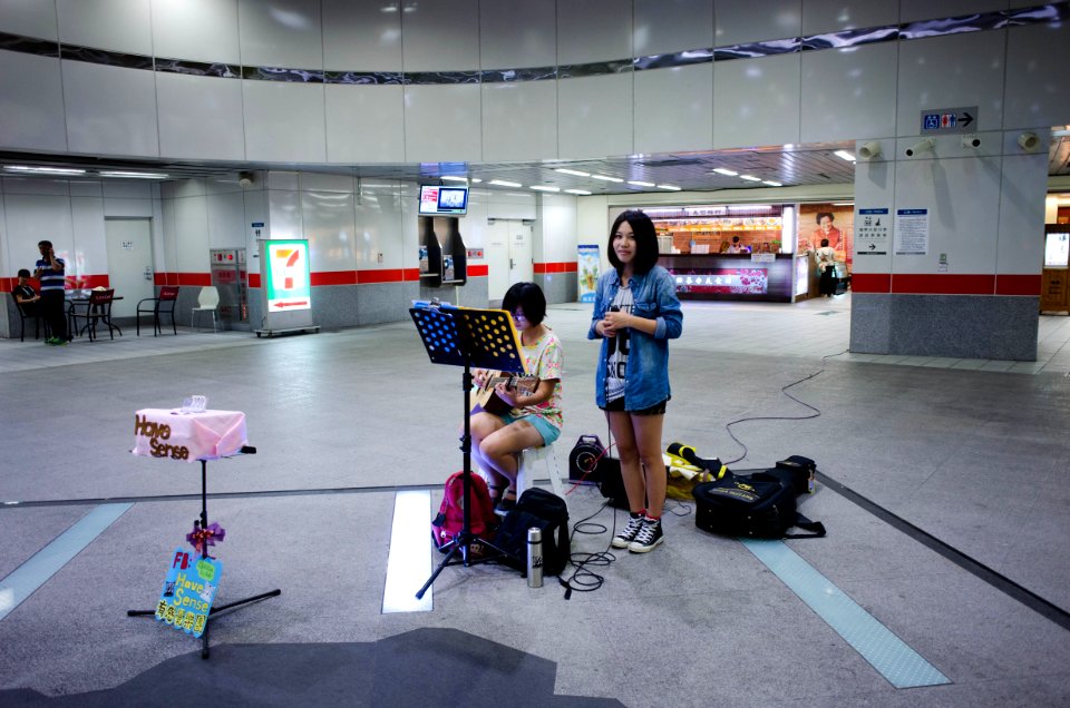 Female Singers Unit Have Sense in New Zuoying Station Hall 20140811