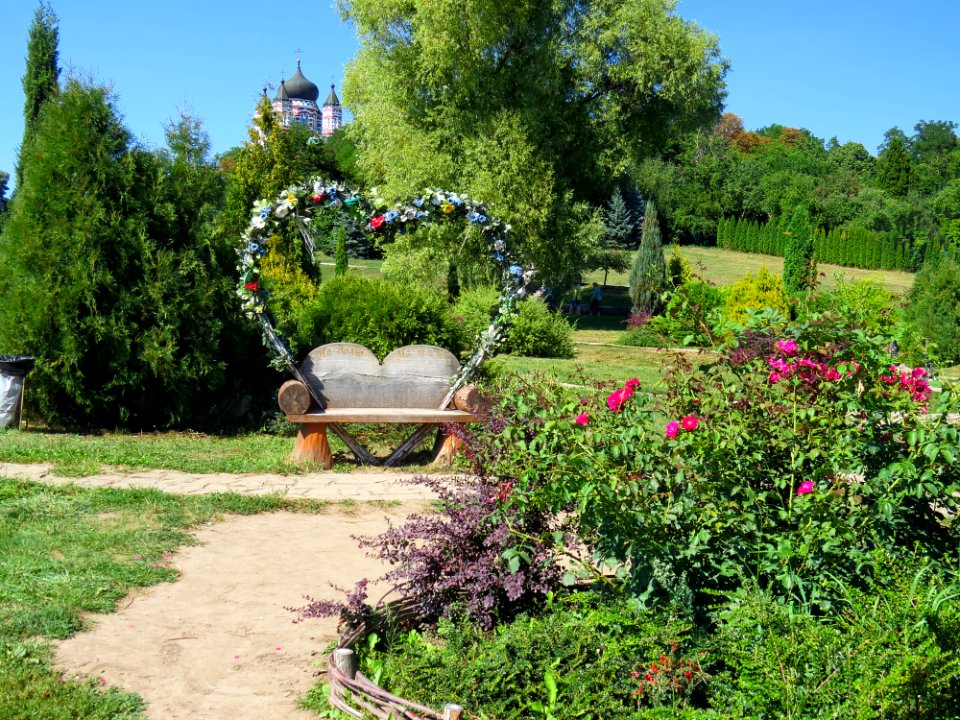 Feofania park13