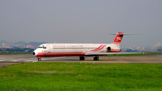 Far Eastern Air Transport MD-82 B-28037 Departing from Taipei Songshan Airport 20150427a
