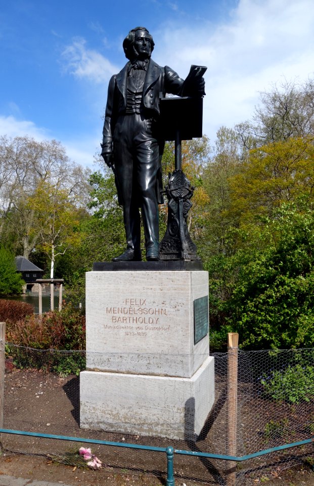 Felix Mendelssohn Bartholdy, Denkmal nach Renovierung, Düsseldorf (1)