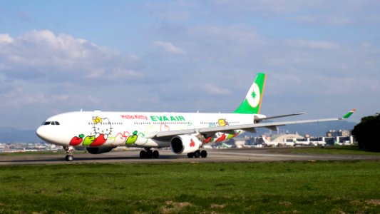 EVA Air A330-302 B-16332 Departing from Taipei Songshan Airport 20150102b