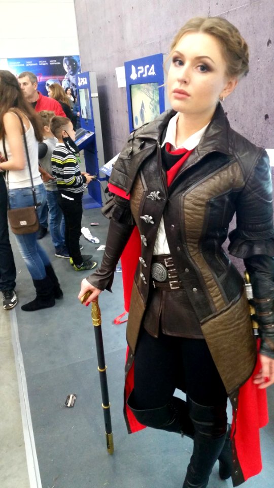 Evie Frye cosplay (Assassin's Creed) at Igromir 2016