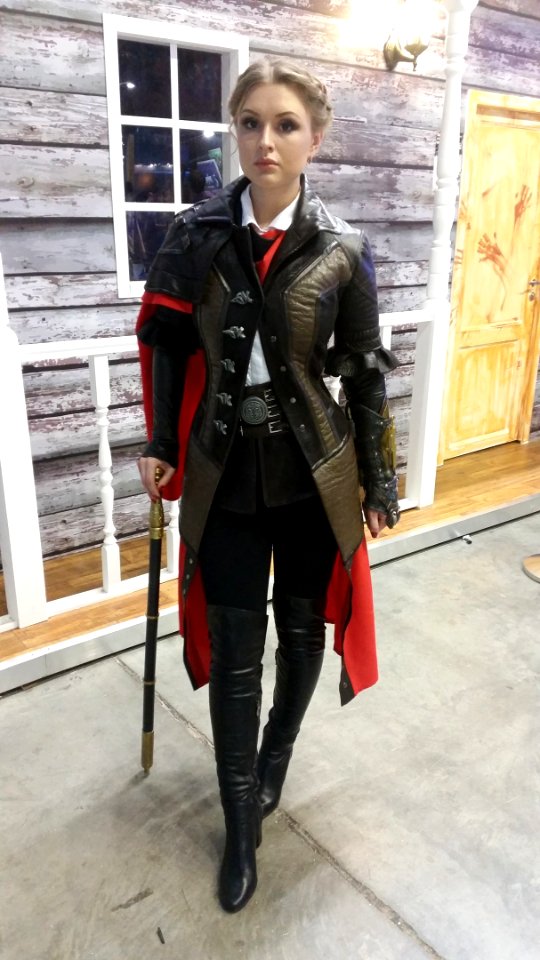 Evie Frye cosplay (Assassin's Creed Syndicate) at Igromir 2016