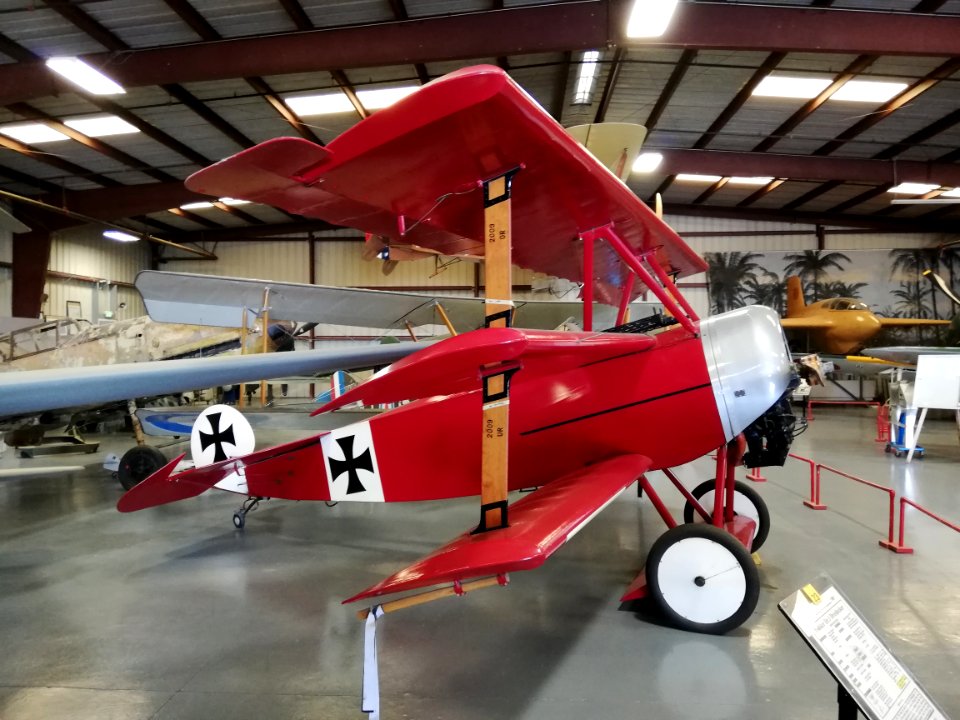 Fokker Dr.I Replica (N5596T) (28635476105)