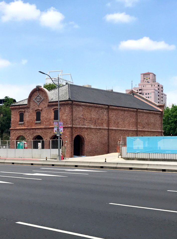 Former Mitsui & Co. Taipei warehouse under Reconstruction 20180425