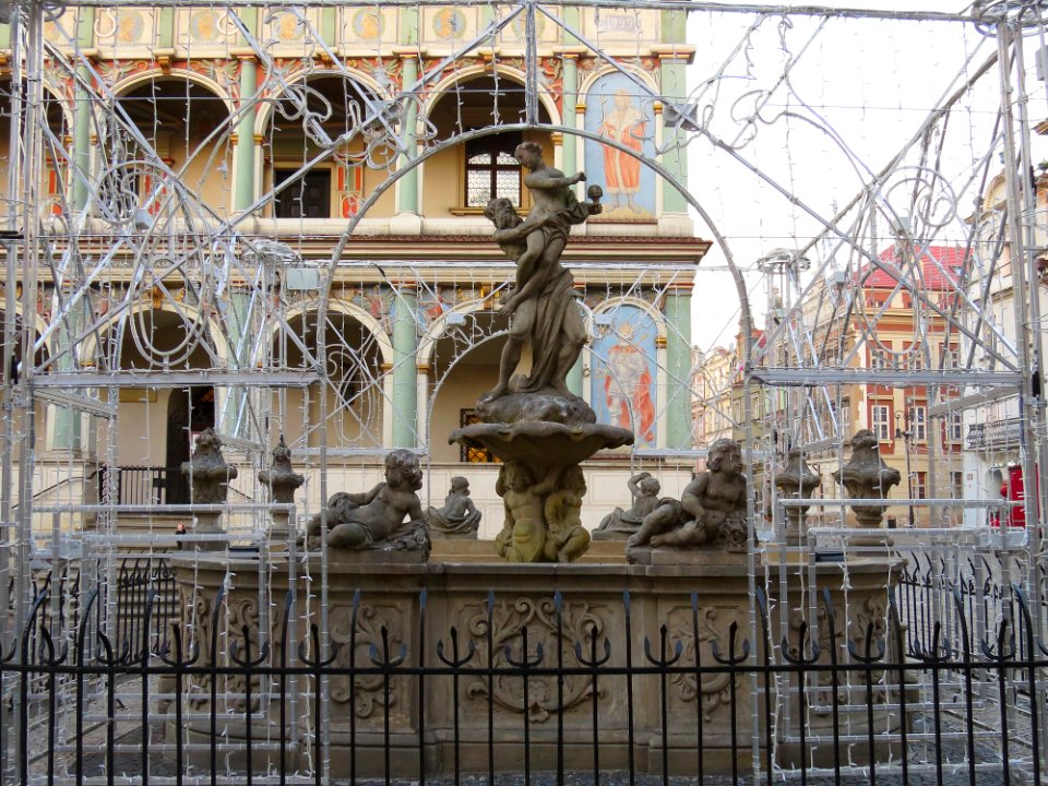 Fontanna Prozerpiny w Poznaniu 01