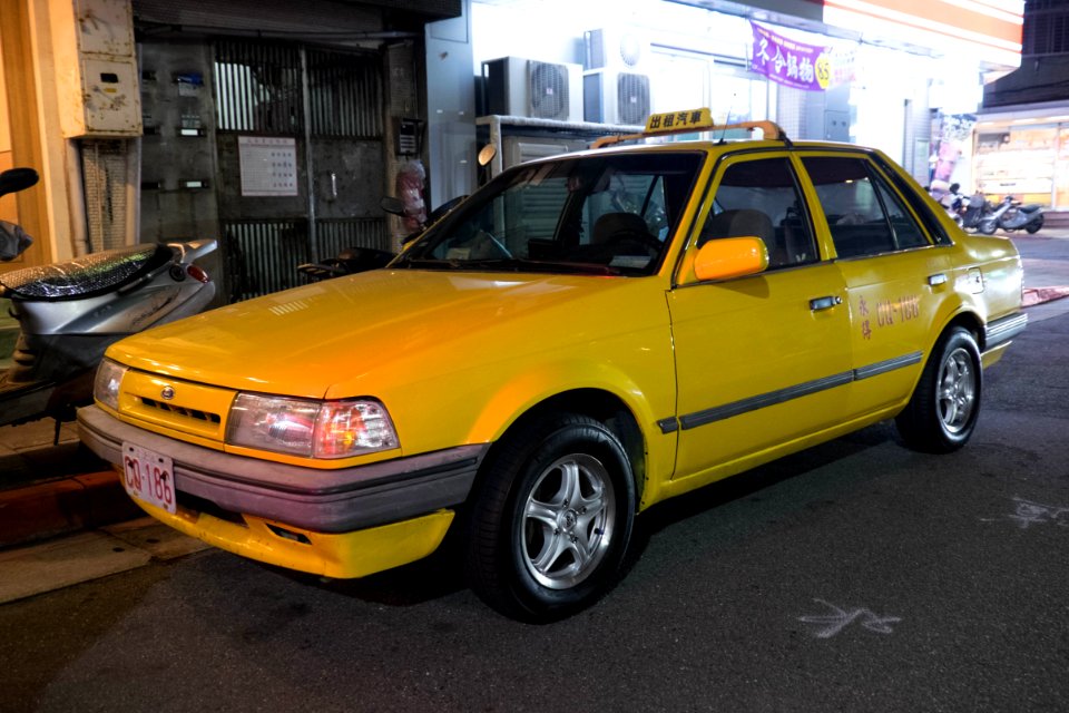 Ford Laser (KE) Parked at Lane 11, Xindong Street 20141224