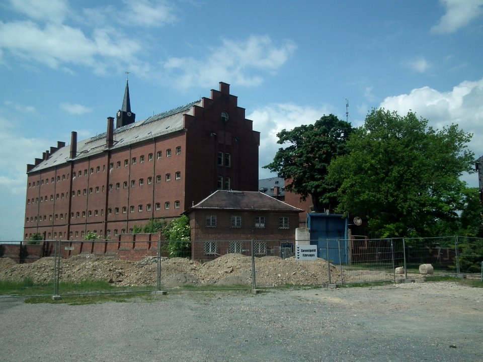 Frauengefängnis Hoheneck 2012-05-27 sk (08)
