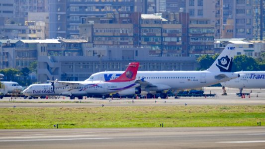 Former V Air A320-232 B-22316 Registered as D-AAAN at Taipei Songshan Airport 20161217