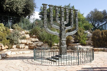 Jerusalem menorah the seven-branched candlestick