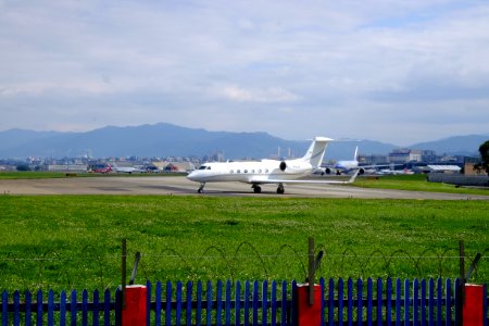 Gulfstream G450 B-LAS Departing from Taipei Songshan Airport 20160126b