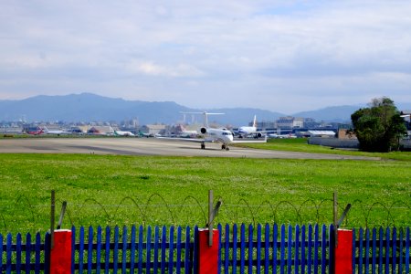 Gulfstream G450 B-LAS Departing from Taipei Songshan Airport 20160126a