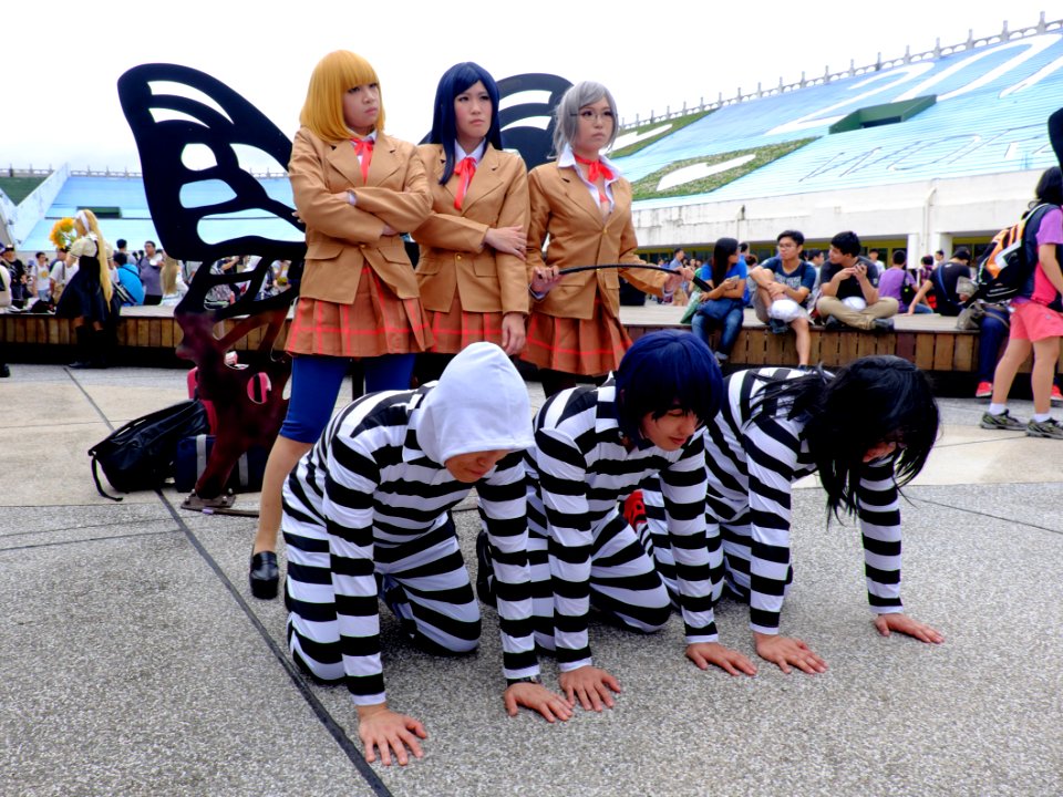Group Portrait of Prison School Cosplayers at FF26 20150830a
