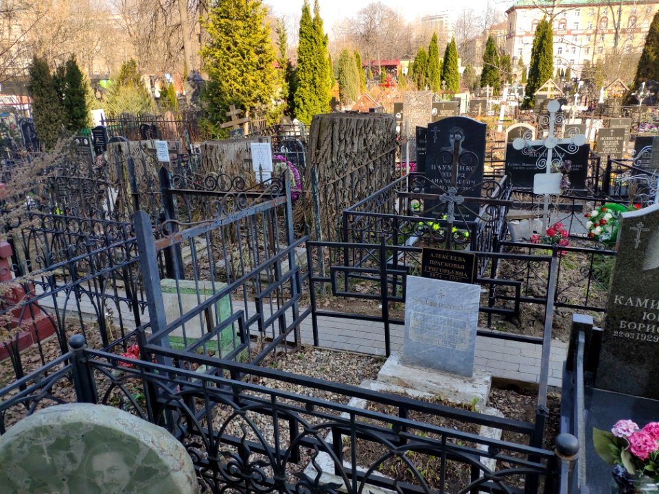Grave of Vasily Kondakov 2021-04-11 p1