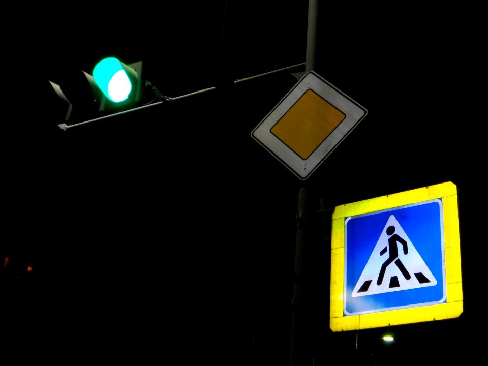 Green traffic light