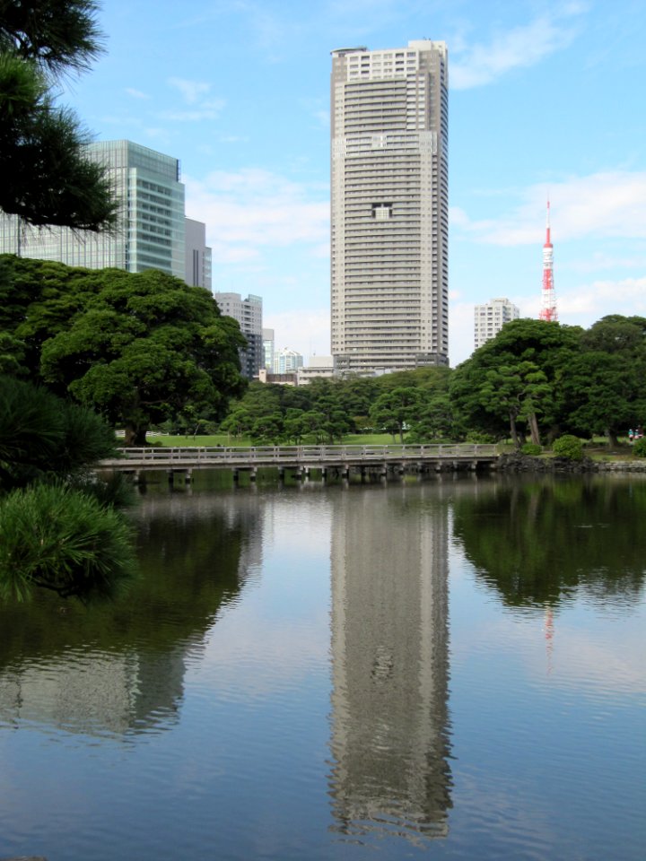 Hamarikyu garden 110925 2
