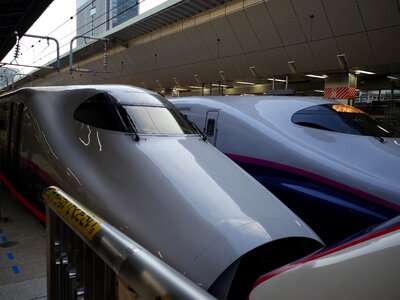 Bullet train tokyo station tohoku shinkansen