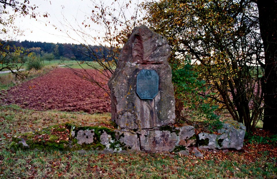 Oberthulba Hans Osswalt Denkmal 02