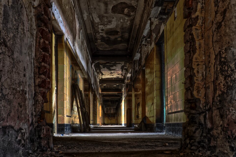 Gang building abandoned place
