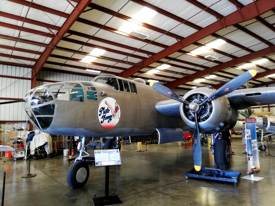 North American B-25J-25-NC Mitchell “Photo Fanny” (N3675G) (26631452841)
