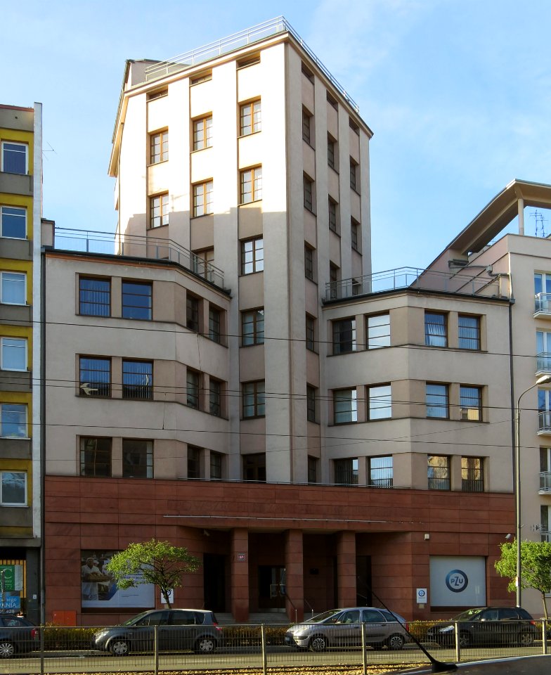 Gmach PZU w Łodzi 01