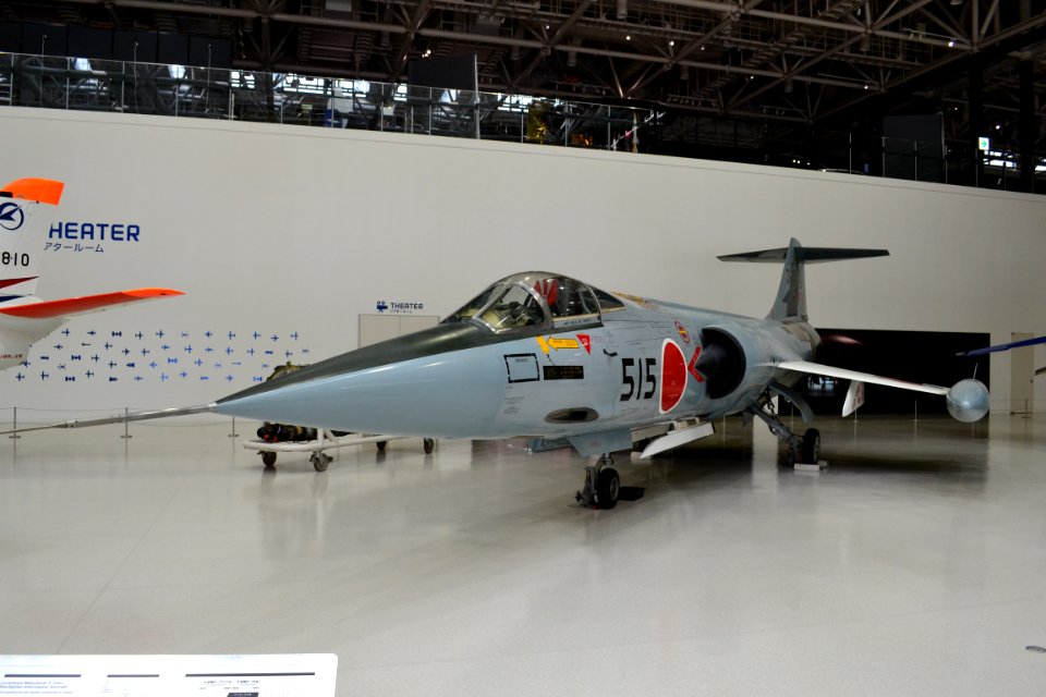 Lockheed - Mitsubishi F-104J Starfighter - Eikō ‘515 - 36-8515 - A-P-W’ (28315028849)