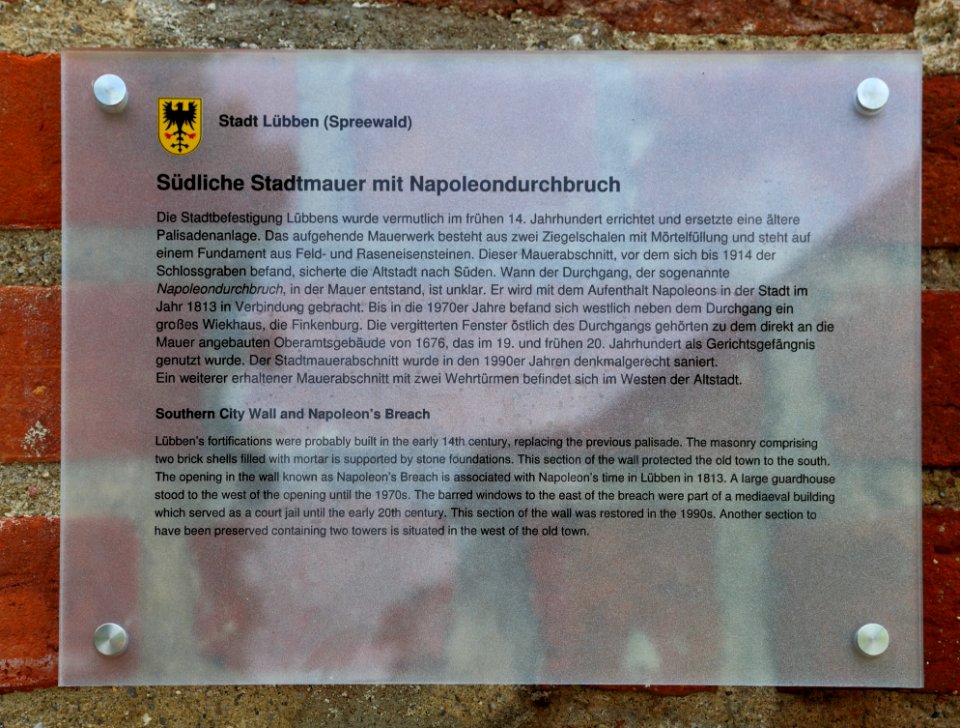 Luebben Suedliche Stadtmauer Informationsschild