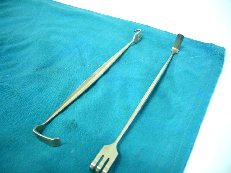 Miler-Sen retractors 01