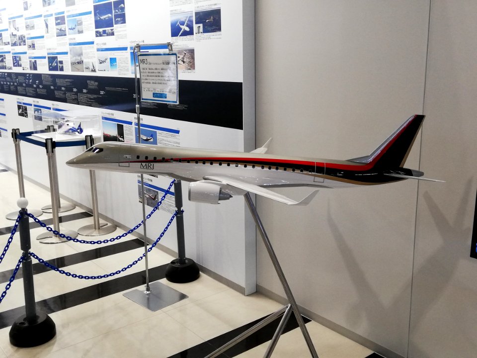 Mitsubishi SpaceJet M90 Model 20200126
