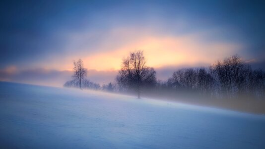 Hill nature skiing