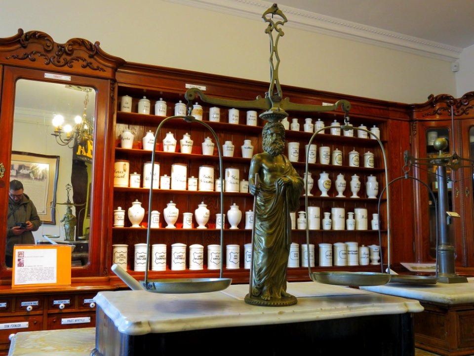 Muzeum farmacji w Łodzi 03