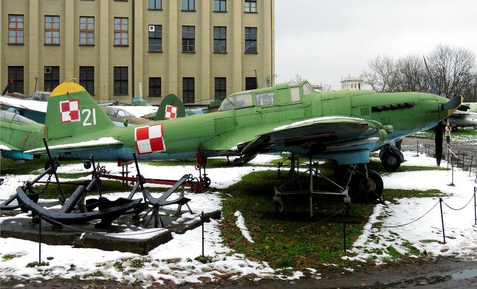 Muzeum Wojska Polskiego 46 Ił-2M3