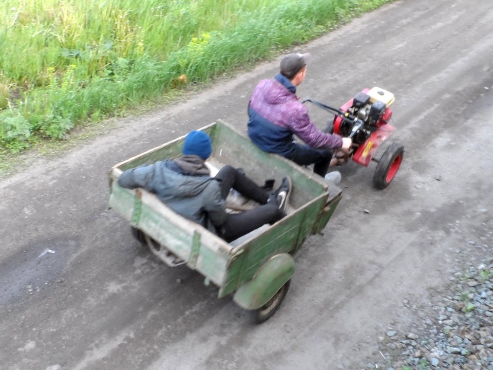 Motoblock with truck