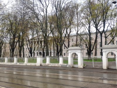 Moscow Alexanders Institute - Wall and Gates - 2021-05-01 - p3 photo